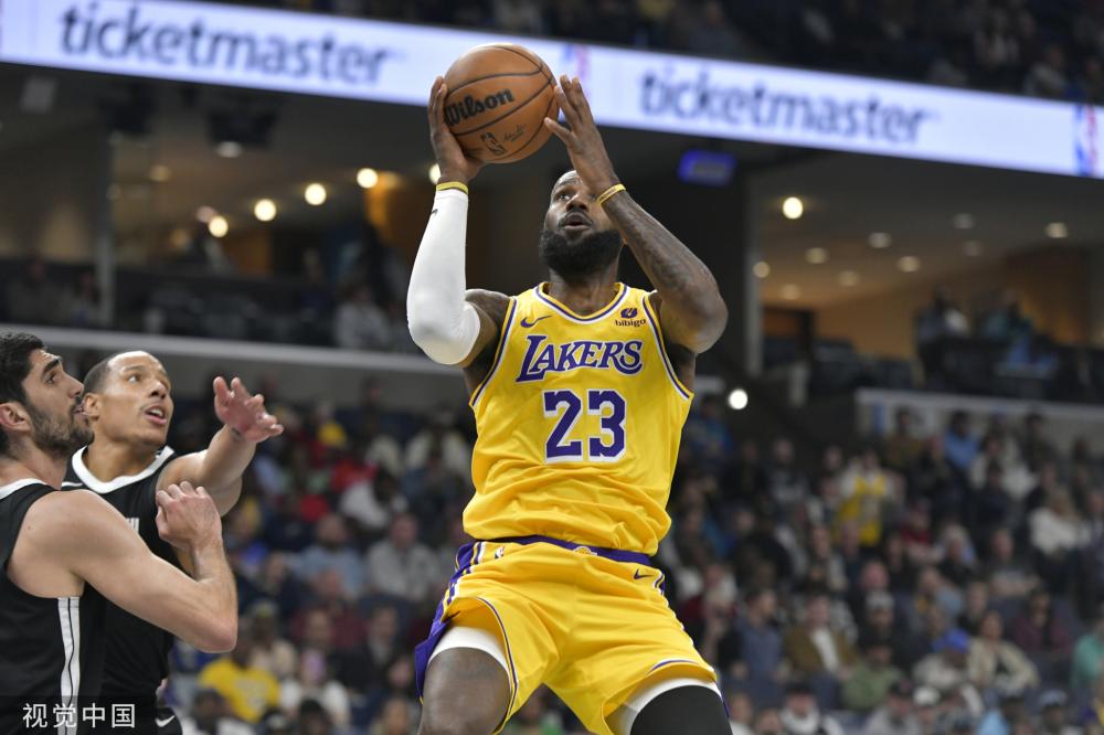 帮助球队逼 帮助球队逼