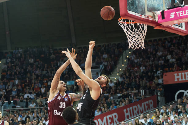 上也频繁利 上也频繁利