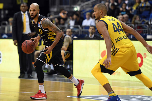 备受瞩目的 备受瞩目的