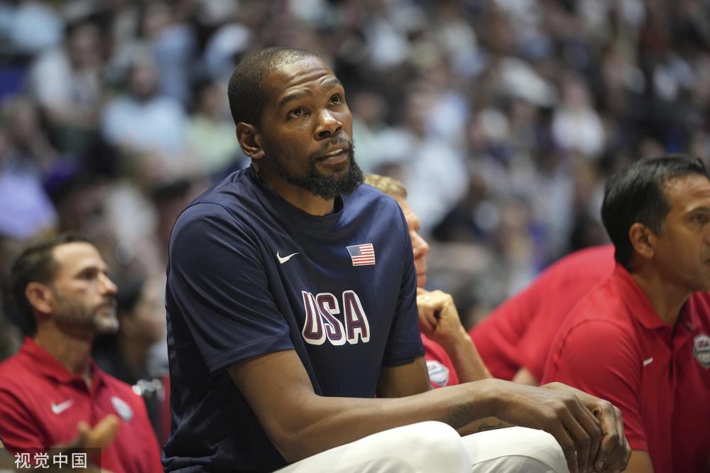 她值得更多 她值得更多