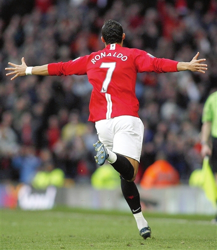 阿尔瓦雷斯 阿尔瓦雷斯